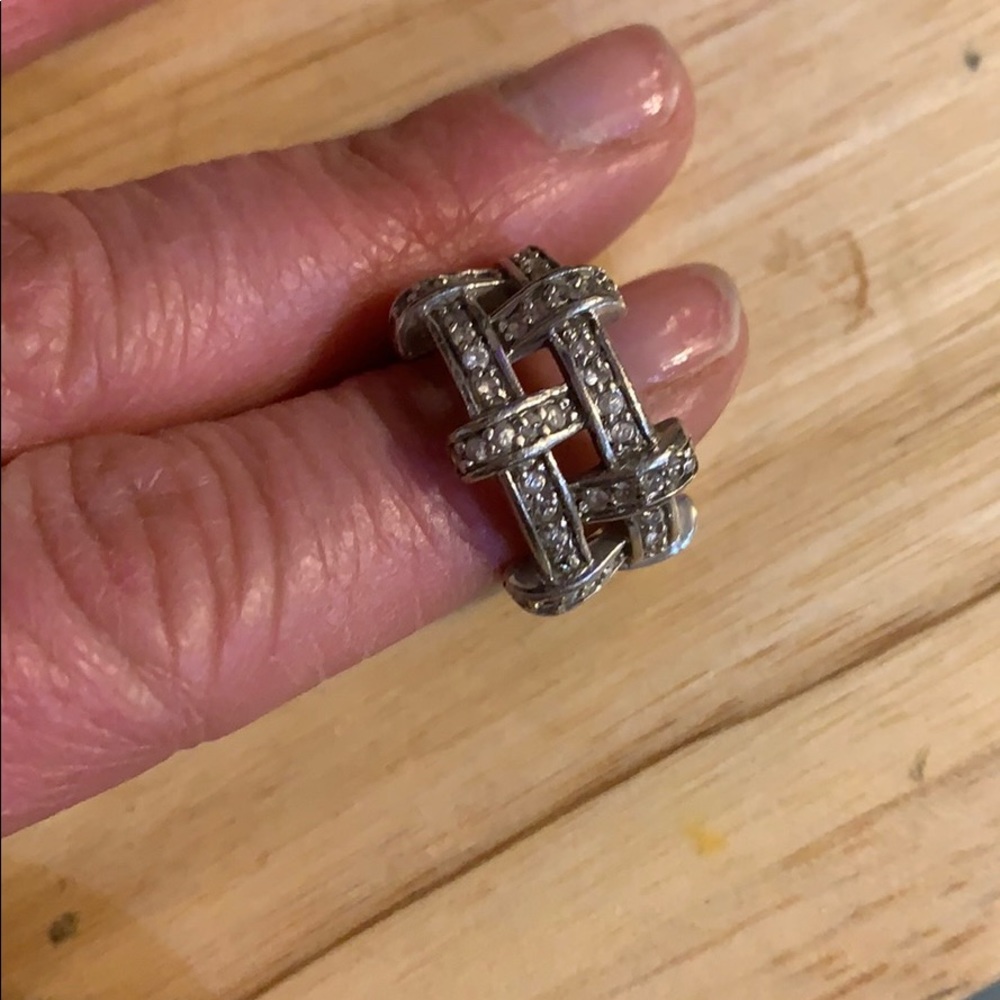 Ring - Picture 2 of 3